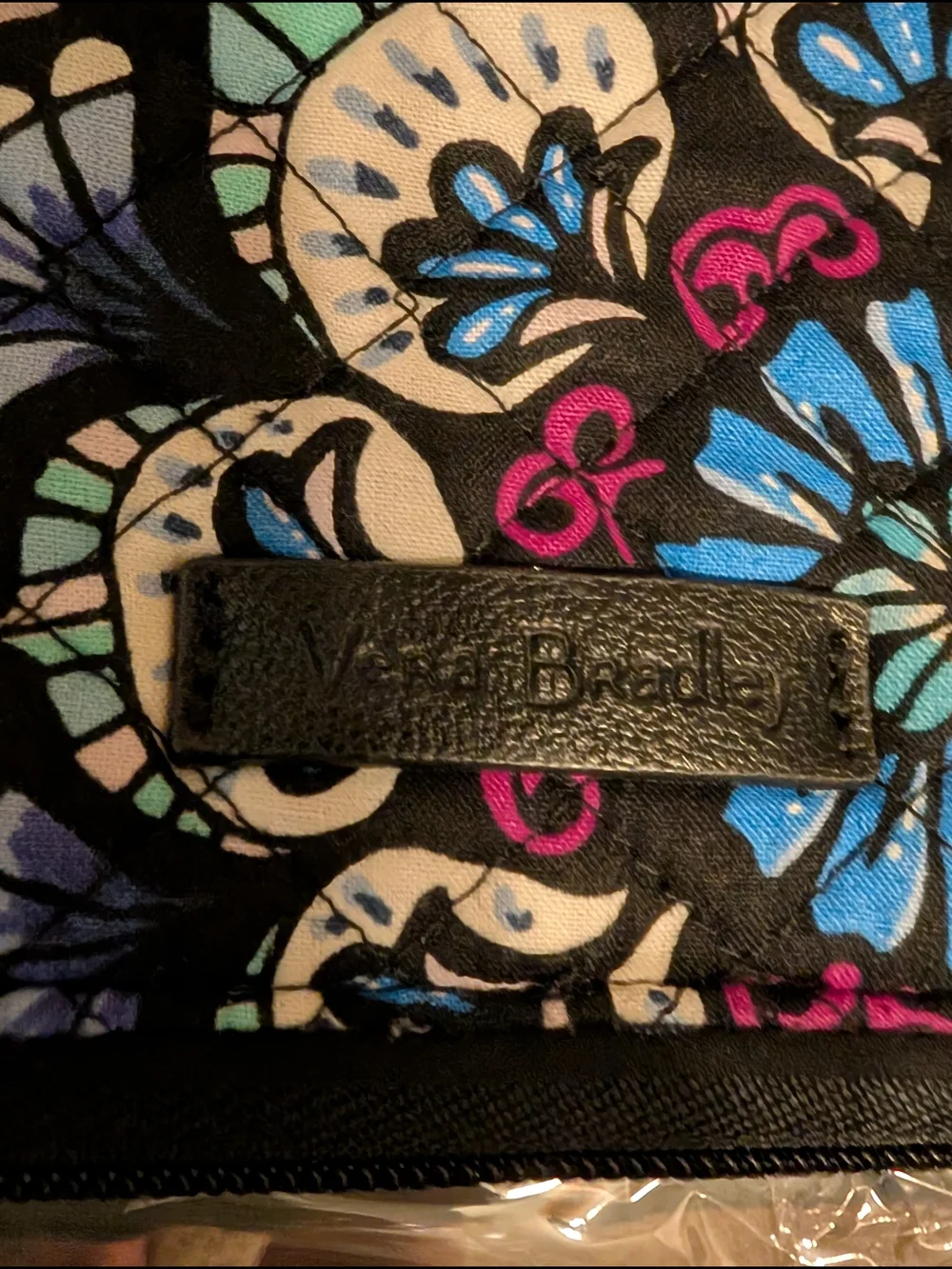 Vera Bradley Black Quilted Floral Organizer